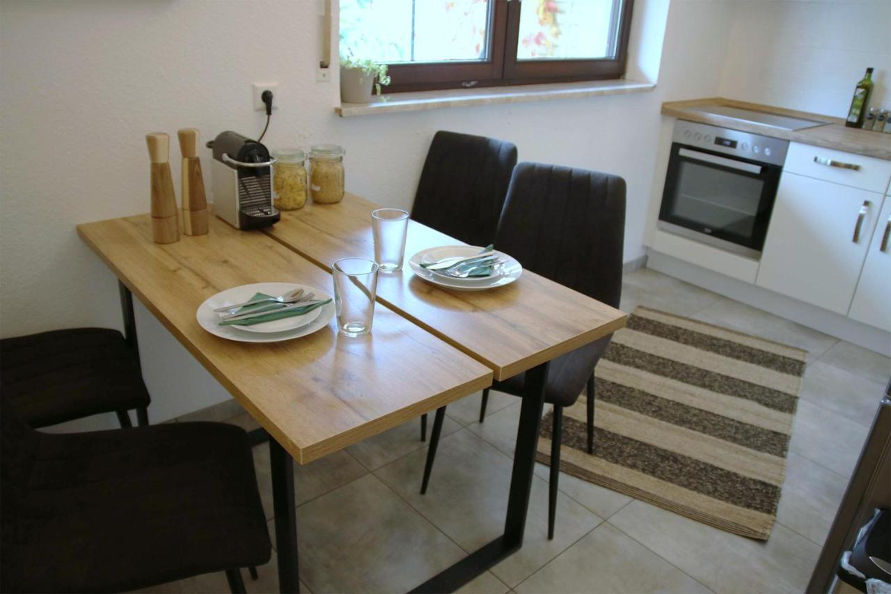 Studio-Apartment Mit Garten, Parkplatz & Kueche Offenburg Exterior photo